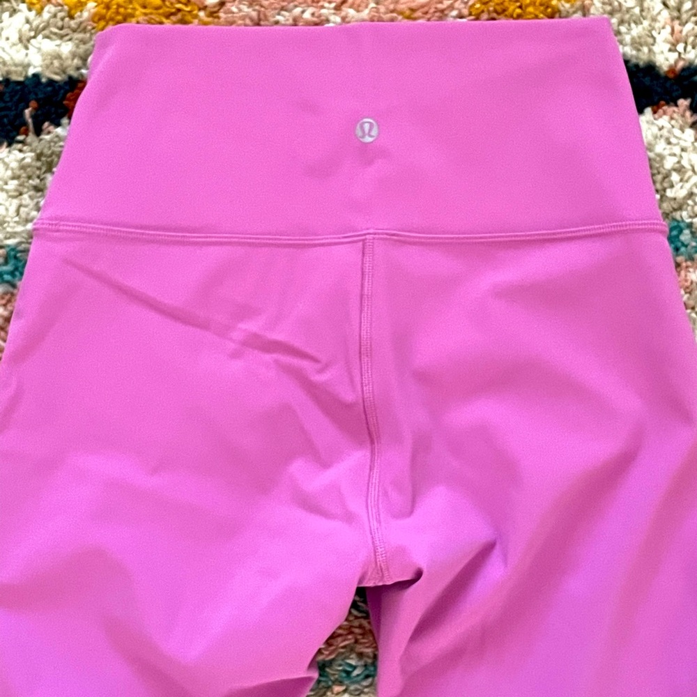 NWOT Lululemon Leggings Size 6